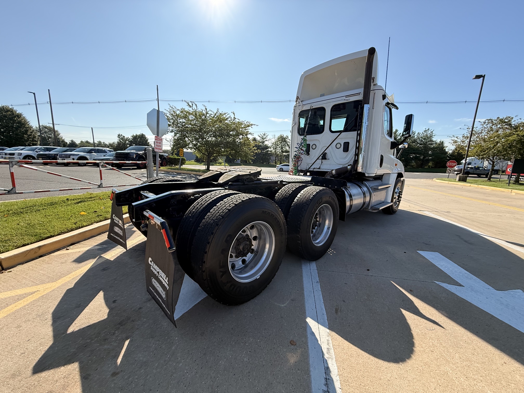 2017 Freightliner CASCADIA 2017 Freightliner CASCADIA - image 6 of 6