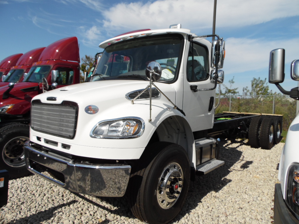2020 FREIGHTLINER M2-106 2020 FREIGHTLINER M2-106 - image 1 of 1