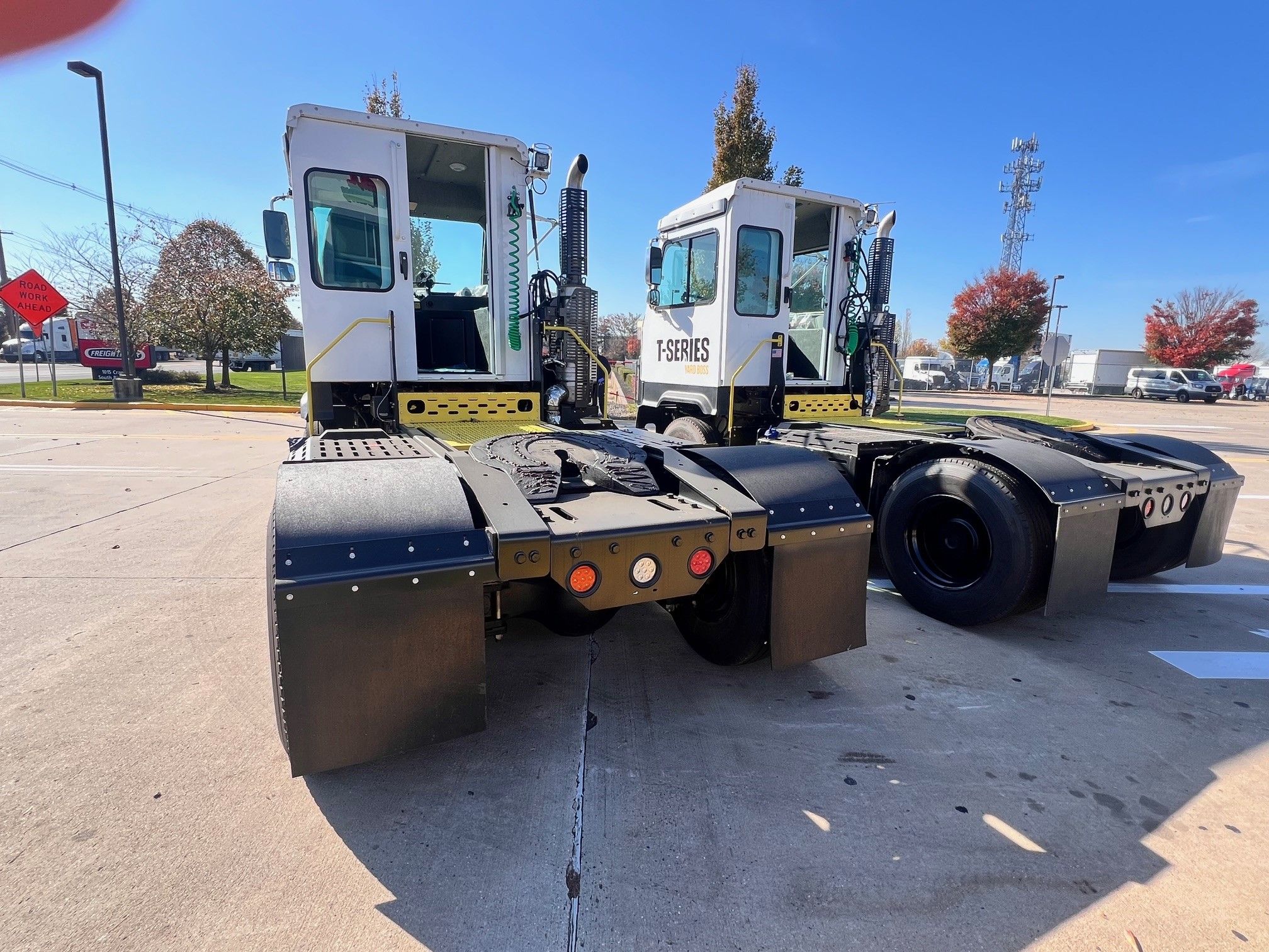 2024 YARD BOSS T-SERIES 2024 YARD BOSS T-SERIES - image 2 of 4
