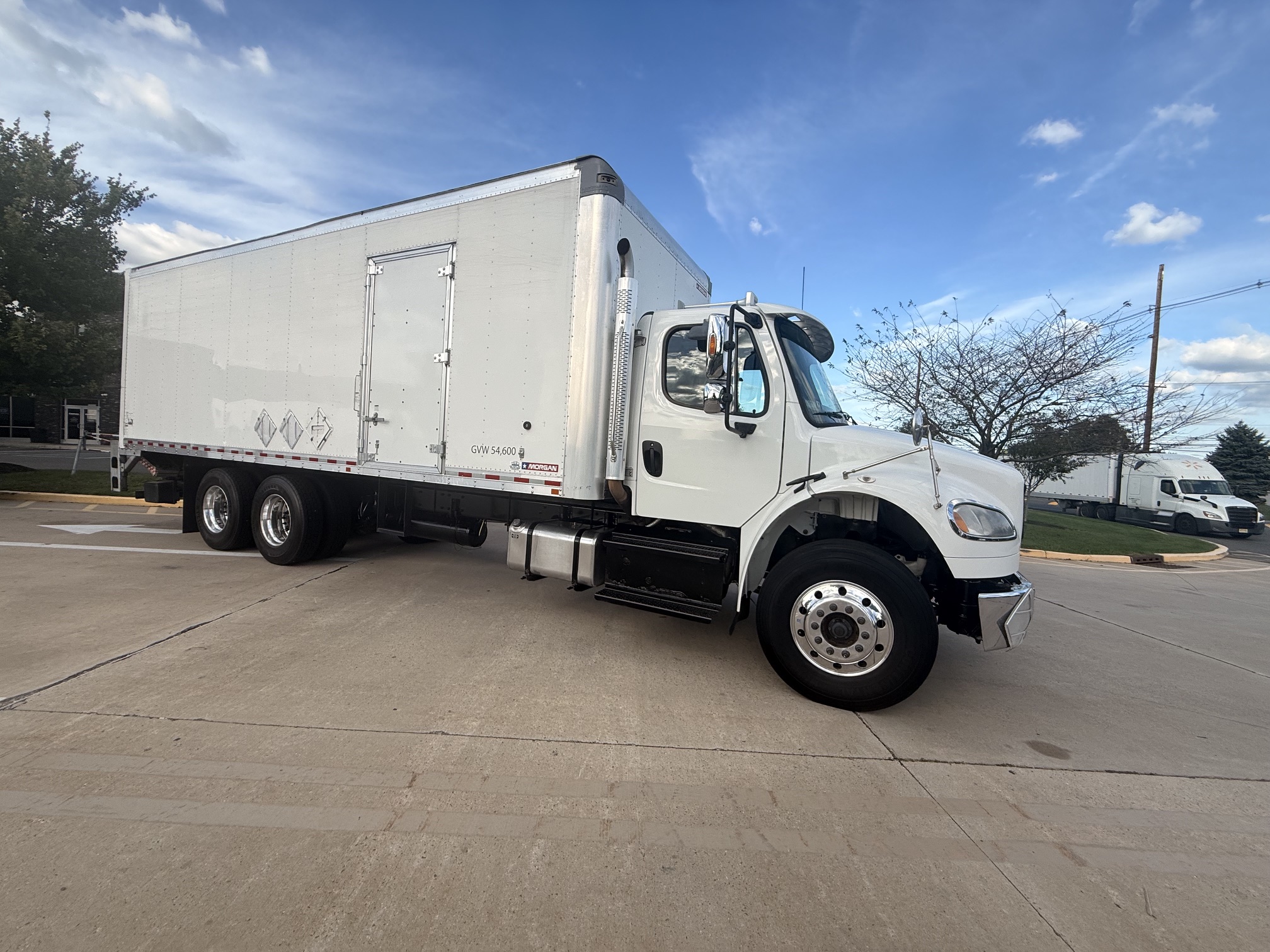 2020 FREIGHTLINER M2-106 2020 FREIGHTLINER M2-106 - image 1 of 6