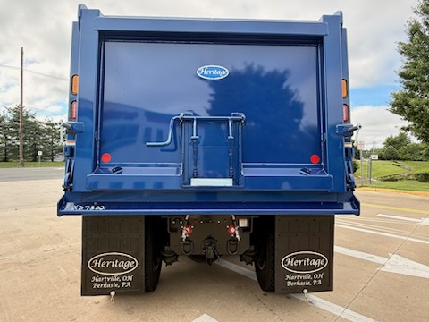 2027 Western Star Trucks 49X 2027 Western Star Trucks 49X - image 4 of 6
