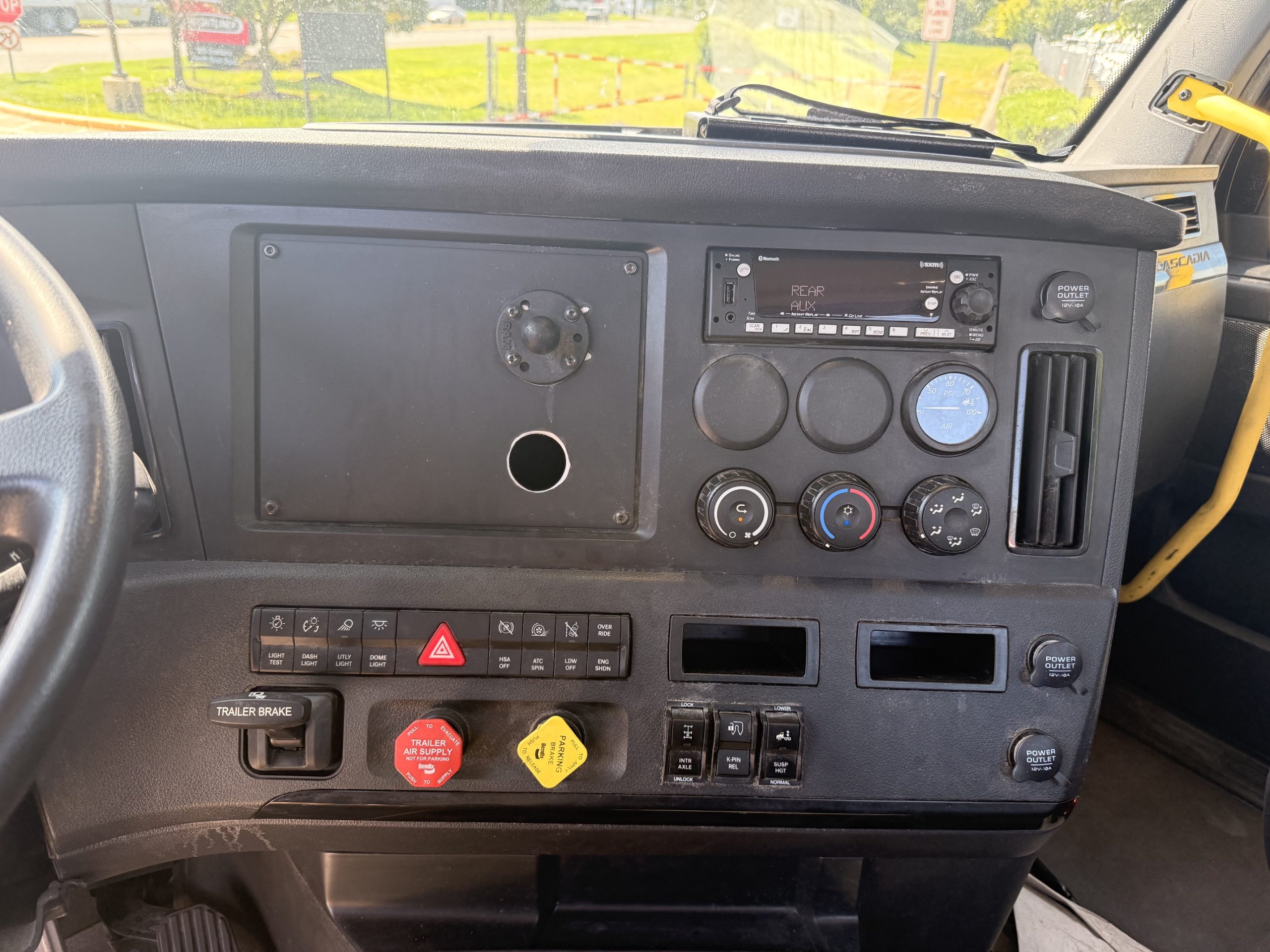2023 FREIGHTLINER CASCADIA 116 217149-08 2023 FREIGHTLINER CASCADIA 116 217149-08