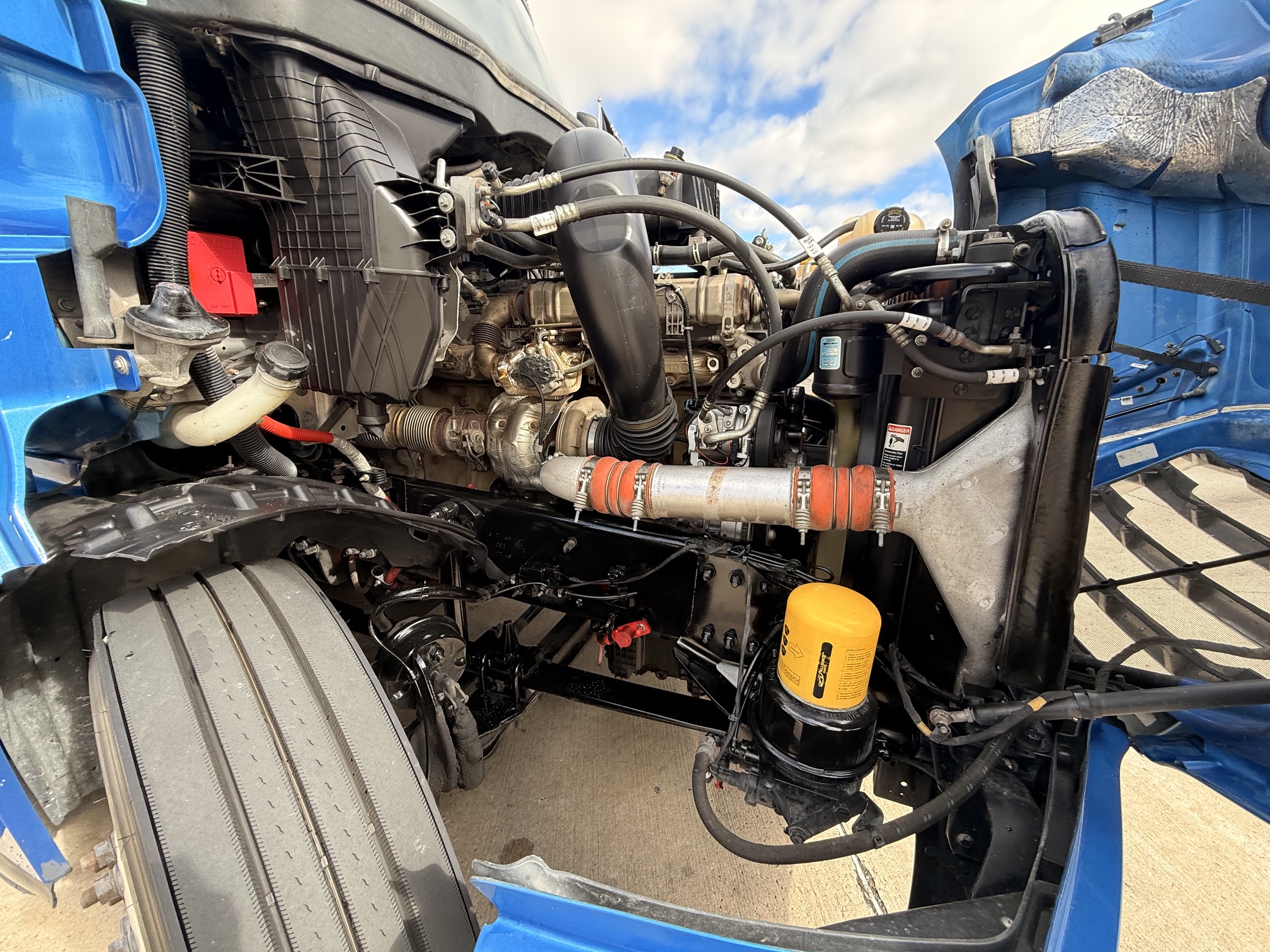 2022 Freightliner CASCADIA 126 2022 Freightliner CASCADIA 126 - image 6 of 6