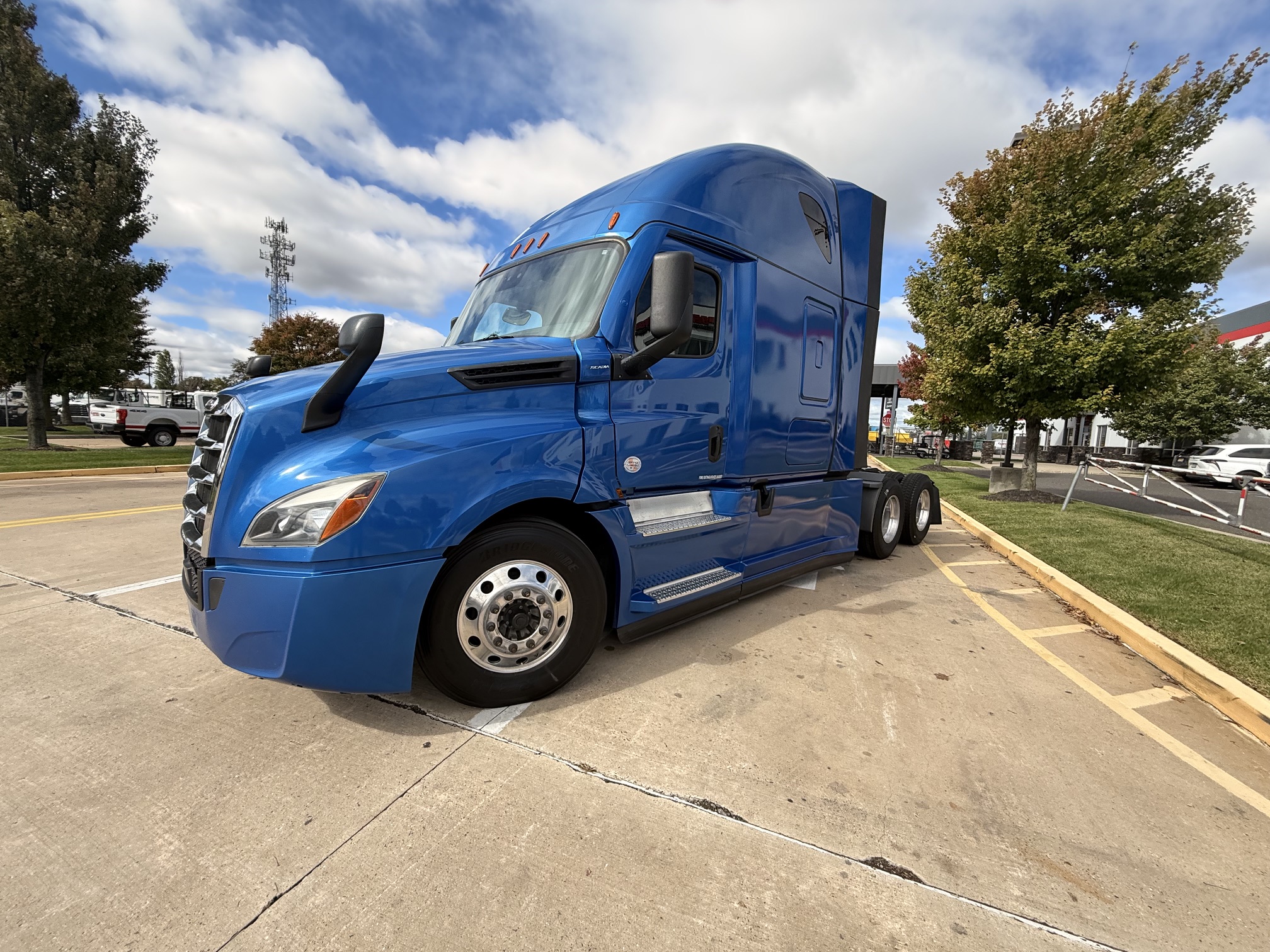 2022 Freightliner CASCADIA 126 217248-08 2022 Freightliner CASCADIA 126 217248-08