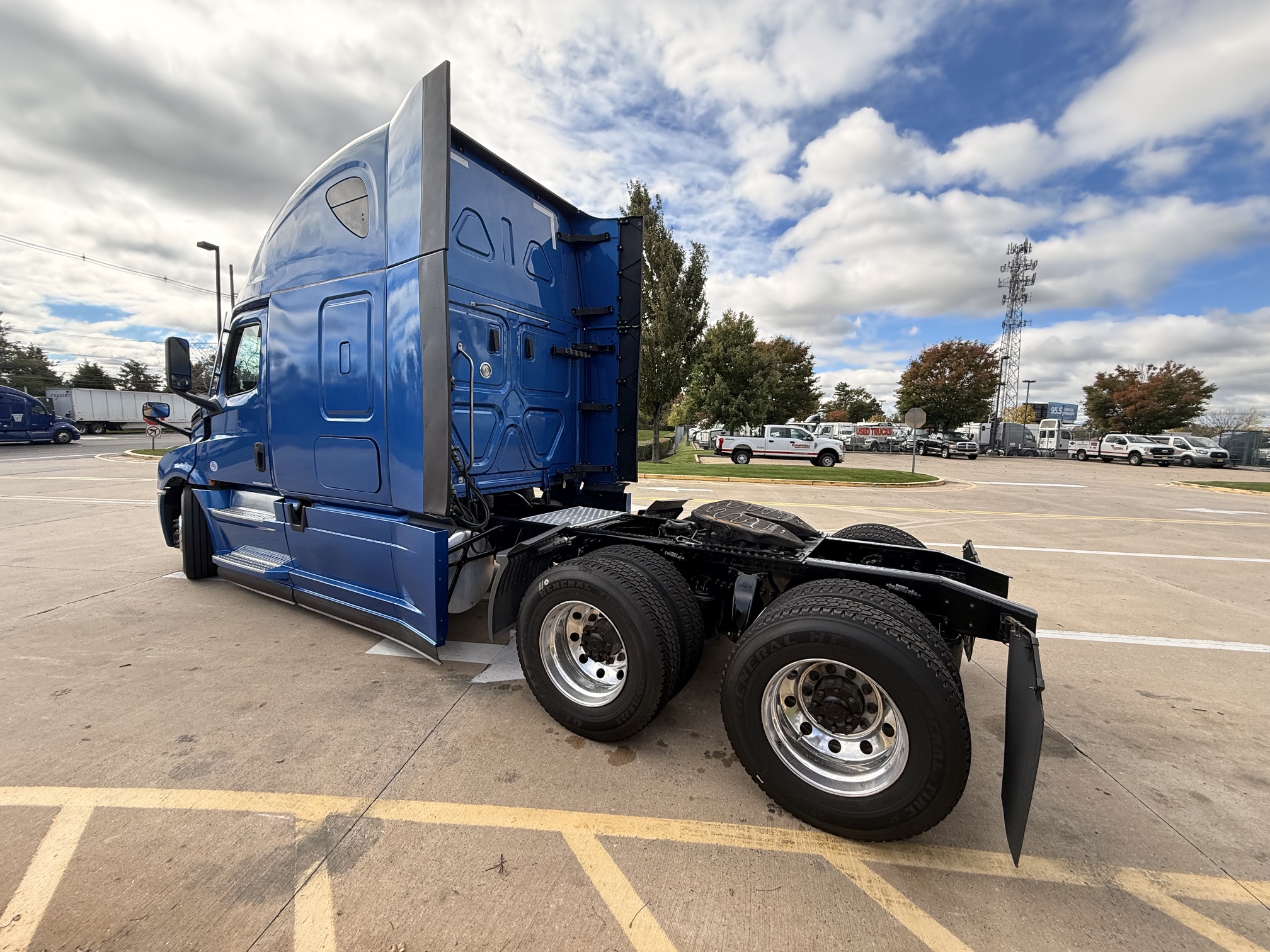 2022 Freightliner CASCADIA 126 217248-12 2022 Freightliner CASCADIA 126 217248-12