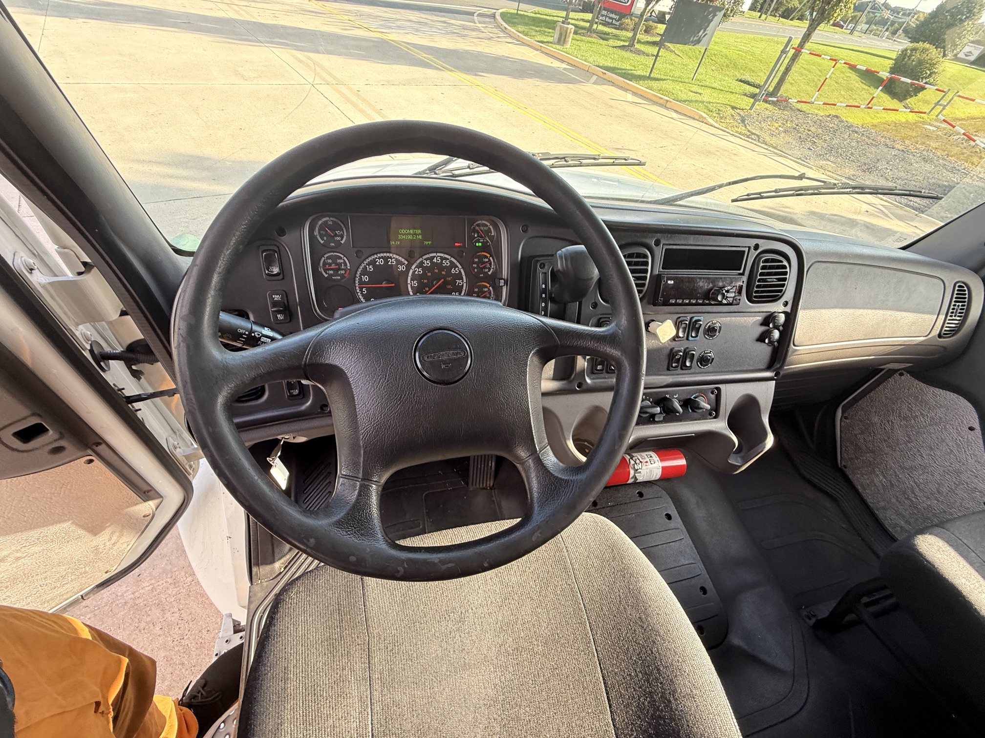2019 Freightliner M2 2019 Freightliner M2 - image 3 of 6