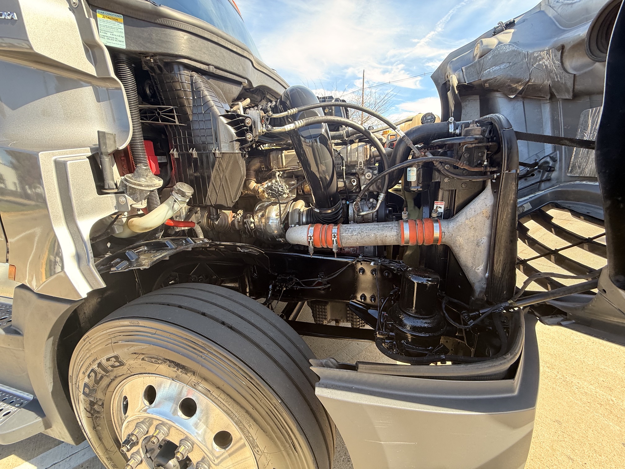 2022 Freightliner CASCADIA 126 2022 Freightliner CASCADIA 126 - image 6 of 6
